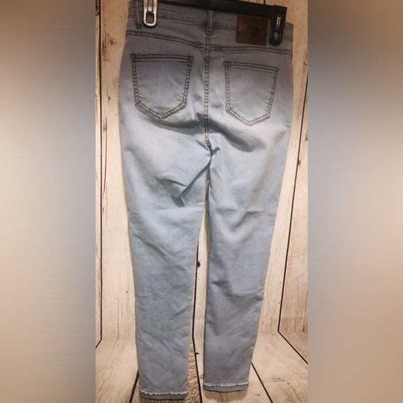 Monkey Ride Jeans Womens Juniors 5/27 Light Wash Skinny Blue Mid Rise Denim - Picture 3 of 9